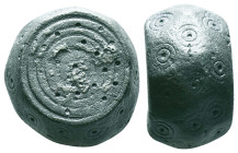 ANCIENT ISLAMIC BRONZE COMMERCİAL WEIGHTS (15th-19th).Ae. Reference: Condition: Very Fine

Weight: 40,6 gr. Diameter: 22,1 mm