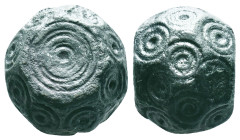 ANCIENT ISLAMIC BRONZE COMMERCİAL WEIGHTS (15th-19th).Ae. Reference: Condition: Very Fine

Weight: 27,7 gr. Diameter: 18,8 mm