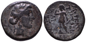 CILICIA. Mopsos. 1st century BC. Obv: Laureate head of Apollo right. Rev: ΜΟΨΕΑΤΩΝ ΤΗΣ ΙΕΡΑΣ ΚΑΙ ΑΥΤΟΝΟΜΟΥ Artemis standing facing, drawing arrow from...