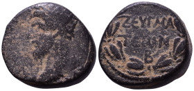COMMAGENE. Zeugma. Marcus Aurelius, 161-180. Obv: ΑΥΤΟΡΚΑΤωΡΑ? ΚΑΙϹΑΡΑ ΜΑΡΚΟΝ ΑΥΡΗΛΙΟΝ ΑΝΤ[ωΝΙ]?ΝΟΝ Laureate-headed bust of Marcus Aurelius wearing cu...