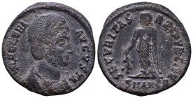 Helena, Augusta, 324-329. Æ 19mm, 3,12g