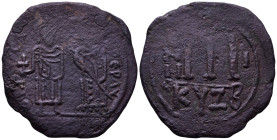 Phocas with Leontia, 602-610. Æ 30mm, 10,71g