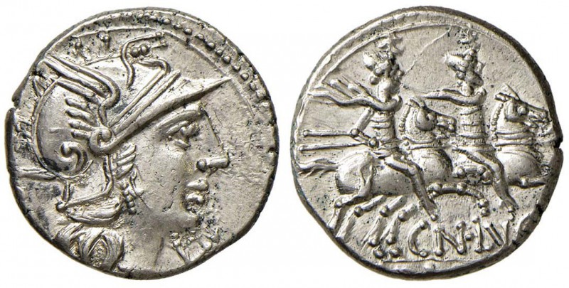 Lucretia - Cn. Lucretius Trio - Denario (136 a.C.) Testa di Roma a d. - R/ I Dio...