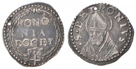 Paolo V (1605-1621) Bologna - 1/2 Carlino - Munt. n. 202 AG (g 0,89) Forato
BB