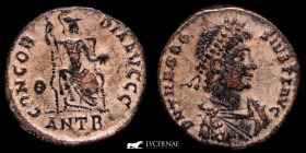 Theodosius I Bronze Half maiorina 2.34 g. 18 mm. Antioch 375/395 AD Good very fine