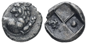 Thrace, Chersonesos. AR Hemidrachm, 2.24 g. - 13.27 mm. Circa 386-338 BC.
Obv.: Forepart of lion right, head left.
Rev.: Quadripartite incuse square w...