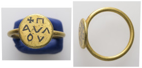 Byzantine gold ring with engraved inscription (c. 7th–9th century AD)
Gold ring with a round bezel engraved with a five-letter Greek inscription: +ΠΑΥ...