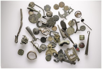 Lot of 57 unclassified See picture. LOT SOLD AS IS, NO RETURNS (H-121)