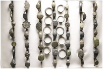 Lot of 58 unclassified See picture. LOT SOLD AS IS, NO RETURNS (H-107)