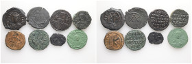 Lot of 8 unclassified See picture. LOT SOLD AS IS, NO RETURNS (H-1)