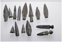 Lot of 14 unclassified See picture. LOT SOLD AS IS, NO RETURNS (Z-89)