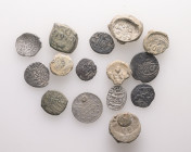 Lot of 15 unclassified See picture. LOT SOLD AS IS, NO RETURNS (H-40)