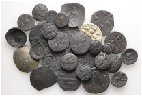 Lot of 29 unclassified See picture. LOT SOLD AS IS, NO RETURNS (H-93)