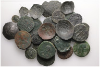 Lot of 30 unclassified See picture. LOT SOLD AS IS, NO RETURNS (H-30)