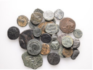 Lot of 30 unclassified See picture. LOT SOLD AS IS, NO RETURNS (H-72)