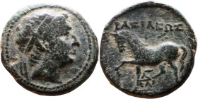 Seleukos II Kalinikos (Seleukid King: 246 - 226 BC) AE bronze. Obverse: Bust of king Reverse: Horse trotting left

17mm 3,54g