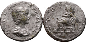 Julia Domna (wife of Septimus Severus) Denarius Obv: Draped bust of empress. Rev: Pudicitia seated left, raising drapery from shoulder.

17mm 2,64g