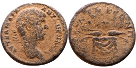 Elagabalus (218-222) Bronze coin. Obv: Laureate, draped bust of emperor. Rev: Thunderbolt on altar

32mm 15,18g

Artificial sand patina