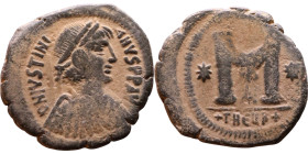 Justinian I (527-565) Follis. Obverse: DN IVSTINIANVS PP AVG, diademed, draped, and cuirassed bust right Reverse: Large M, mintmark

31mm 13,82g

...