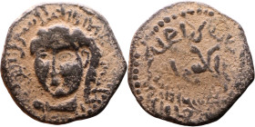 Artuqid State (1102-1409) Bronze coin.

26mm 8,17g

Artificial sand patina