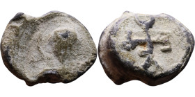 Late Roman / Byzantine period - Lead seal

17mm 6,00g