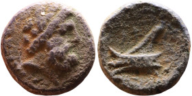 Phoenicia Arados (II Century BC) Bronze coin. Obverse: Diademed head of Poseidon right Reverse: Stern or ram of galley, unclear date below.

15mm 3,...