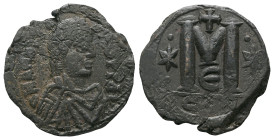 Anastasius, 491-518 Follis Constantinople circa 491-518