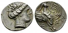 Histiaia AR Tetrobol, 3rd-2nd centuries BC 

Euboia, Histiaia. AR Tetrobol (14-15 mm, 2.18 g), 3rd-2nd centuries BC.
 Obv. Wreathed head of nymph H...