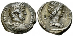 Hadrianus BI Tetradrachm, Helios reverse 

Hadrianus (117-138 AD). Billon Tetradrachm (24-26 mm, 13.14 g), Egypt, Alexandria, year 14 (129/130 AD)....
