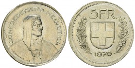 Schweiz, Cu-Ni 5 Franken 1970, dezentriert u. ohne Randprägung 

Schweiz, Eidgenossenschaft. Fehlprägungen. Cu-Ni 5 Franken 1970 (32 mm, 13.14 g). D...