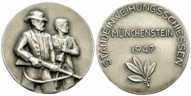Münchenstein, AR Medaille 1947, Standeinweihungsschiessen 

Schweiz, Basel. Münchenstein. AR Medaille 1947 (32 mm, 16.26 g), auf das Standeinweihung...
