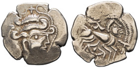 GAULE - CELTIC
Osismes. Statère à la tente, classe II ND (120-50 avant J.-C.).
LT.6512 - DT.2210 ; Électrum - 6,86 g - 22 mm - 8 h
Le flan éclaté lors...