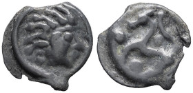 GAULE - CELTIC
Sénons. Potin à la tête d'indien, au cheval POT 22, classe 1 ND (Ier siècle av. J.-C.).
LT.7417 - DT.2640 - IDF POT 22, classe 1 ; Poti...