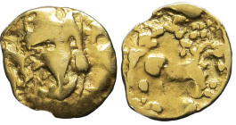 GAULE - CELTIC
Bellovaques. Quart de statère, dérivé du statère biface ND (Ier s. av. J.-C.).
DT.334 - Cahiers Numismatiques 93 ; Or - 1,79 g - 14 mm ...