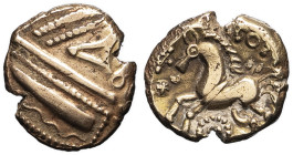 GAULE - CELTIC
Rèmes. Statère à l’œil, classe III, légende LVCOTIO ND (première moitié du Ier siècle avant J.-C. et Guerre des Gaules).
DT.592 - LT.88...