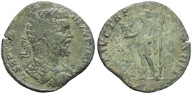 EMPIRE ROMAIN - ROMAN
Septime Sévère (193-211). Sesterce ND (194), Rome.
RIC.673c ; Bronze - 18,12 g - 30 mm - 12 h
TB.