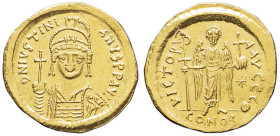 EMPIRE BYZANTIN - BYZANTINE
Justinien (527-565). Solidus ND (542-565), Constantinople, 9e officine.
BC.140 - Sommer 4.3.- (officine non référencée) ; ...