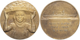 ALGÉRIE - ALGERIA
IIIe République (1870-1940). Médaille, lancement du croiseur Algérie à Brest, par Morlon 1932, Paris.
Esc.- ; Bronze - 62,58 g - 49,...