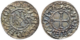FRANCE / CAROLINGIENS - FRANCE / CAROLINGIAN
Charles II le Chauve (840-877). Denier ND, Tours.
P.450-451 - MG.916 ; Argent - 1,41 g - 20,5 mm - 8 h
Su...