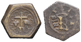 FRANCE / CAPÉTIENS - FRANCE / ROYAL
Henri VI d'Angleterre (1422-1453). Poids monétaire pour le salut d’or ND (1421-1471).
Moulin p. 22 ; Laiton - 2,94...