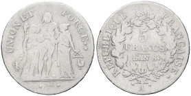 FRANCE - FRANCE
Consulat (1799-1804). 5 francs Union et Force An 8 (1800), A, Paris.
G.563 - F.288 ; Argent - 24,32 g - 37 mm - 6 h
TB.