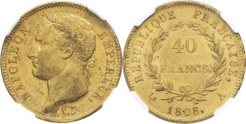 FRANCE - FRANCE
Premier Empire / Napoléon Ier (1804-1814). 40 francs République 1808, A, Paris.
G.1083 - F.540 - Fr.495 ; Or - [12,90] g - 26 mm - 6 h...