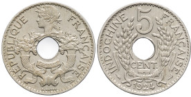 INDOCHINE - INDOCHINA
IIIe République (1870-1940). 5 cent(ièmes) 1924, Paris.
Lec.115 ; Cupro-nickel - 4,82 g - 24 mm - 6 h
TTB à Superbe.
