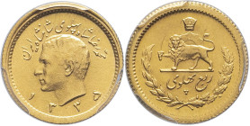 IRAN - IRAN
Mohammad Reza Pahlavi (1941-1979). 1/4 pahlavi SH 1335 (1956), Téhéran.
KM.1160 - Fr.103 ; Or - [2,03] g - 16,5 mm - 12 h
C’est le second ...