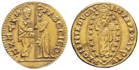 ITALIE - ITALY
Venise, Pascale Cicogna (1585-1595). Sequin ND, Venise.
M.806 - Fr.1270 ; Or - 3,43 g - 20,5 mm - 10 h
Légèrement nettoyé. Presque Supe...