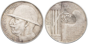 ITALIE - ITALY
Victor-Emmanuel III (1900-1946). 20 lire à la tête casquée MCMXXVIII (1928) - An VI, R, Rome.
Cud.1243 - Pag.680 ; Argent - 20,05 g - 3...