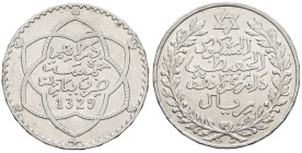 MAROC - MOROCCO
Moulay Hafid I (1908-1912). 5 dirhams (1/2 rial) AH 1329 (1911), Paris.
Lec.179 - KM.24 ; Argent - 12,52 g - 31,5 mm - 12 h
Superbe.
