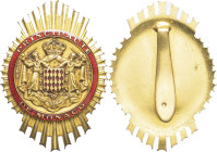 MONACO - MONACO
Rainier III (1949-2005). Badge d’ambassadeur de la principauté ND, Paris (Arthus-Bertrand).
Bronze doré - 34,19 g - 61,5 mm - 12 h
Sup...