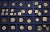 LOT - LOT
France / Capétiens. Lot de 33 monnaies royales et féodales ND.
Divers
B à TTB.