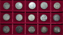 LOT - LOT
Jetons. Lot de 15 jetons en argent de Louis XV et Louis XVI 1715 à 1774.
Argent - total : 129,15 g
TTB à Superbe.
Vitriers et peintres sur v...